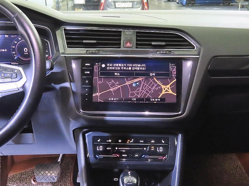 Volkswagen Tiguan — photo 11