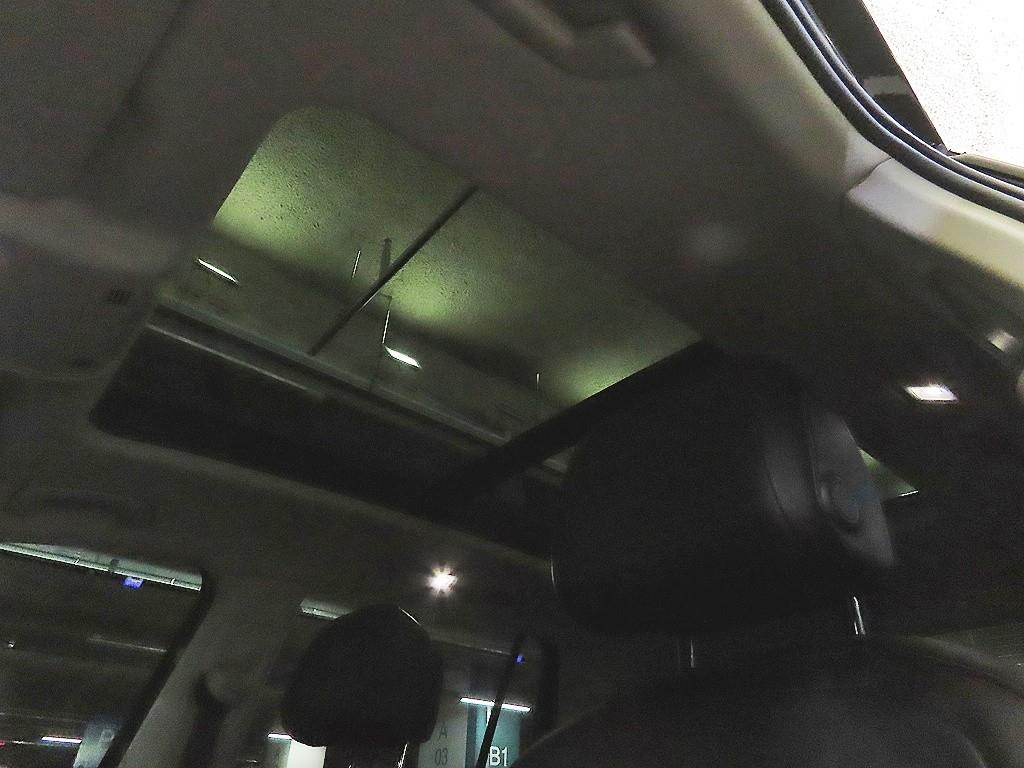 Volkswagen Tiguan — photo 15