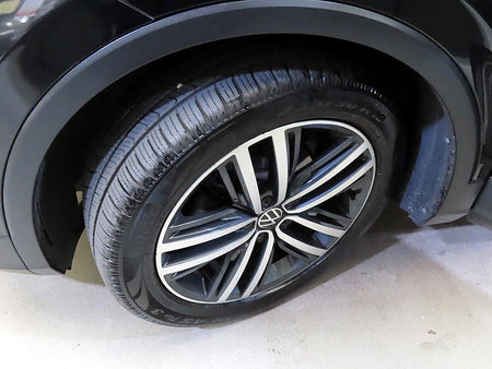 Volkswagen Tiguan — photo 20