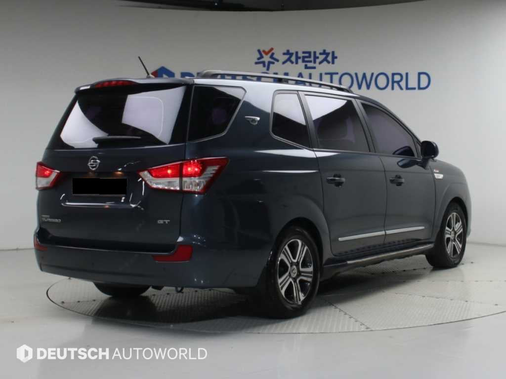 KGM KORANDO — photo 02