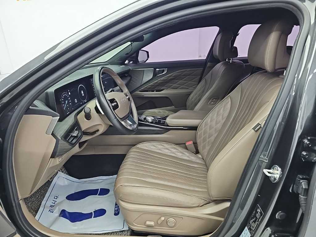 Kia K8 — photo 11