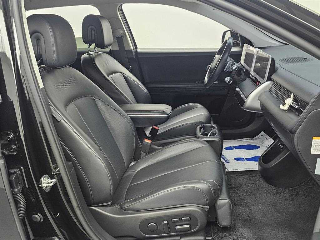 Hyundai Ioniq5 — photo 10