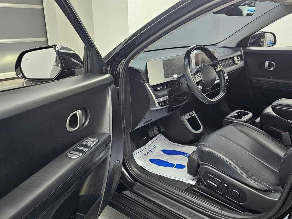 Hyundai Ioniq5 — photo 11