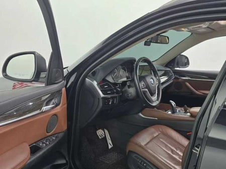 BMW X6 — photo 10