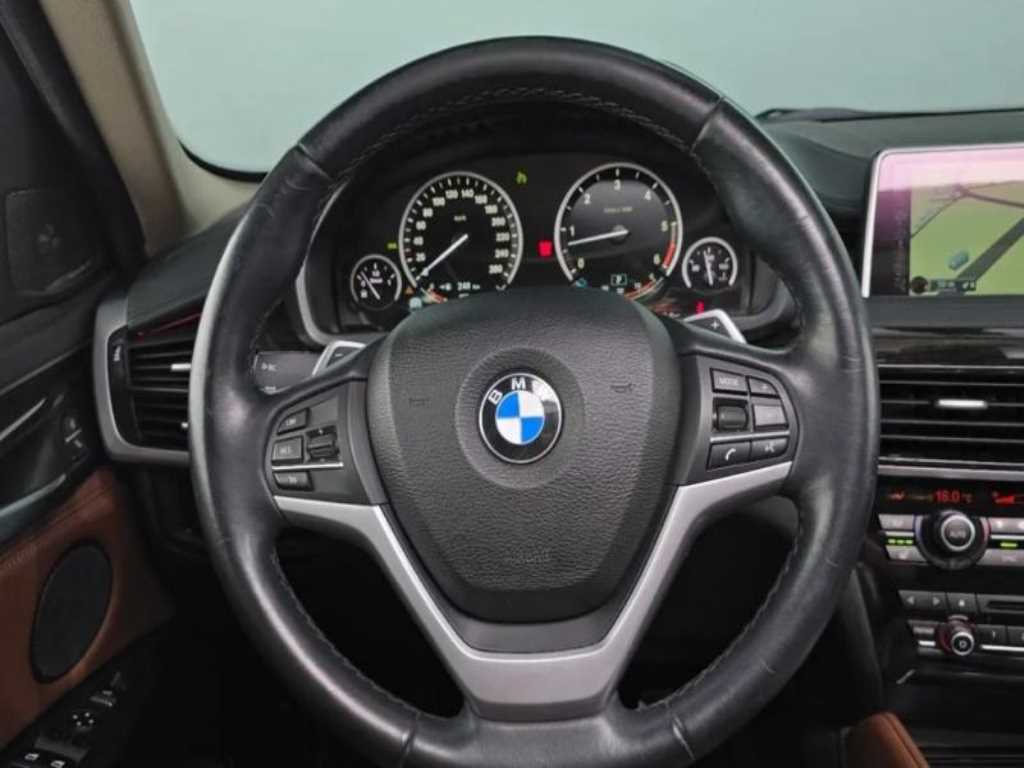 BMW X6 — photo 15