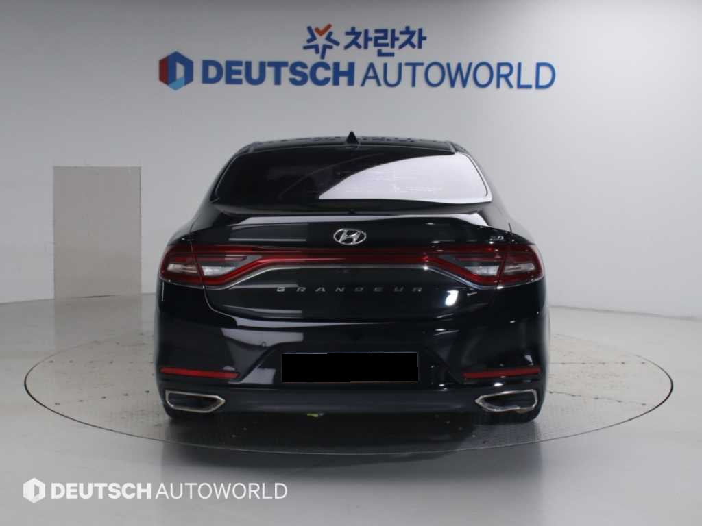 Hyundai Grandeur — photo 04