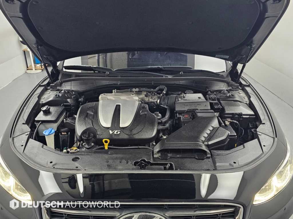 Hyundai Grandeur — photo 07