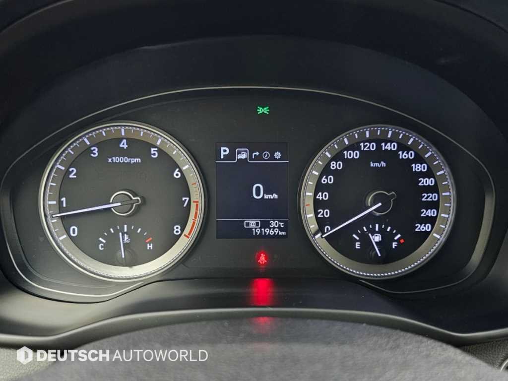 Hyundai Grandeur — photo 09