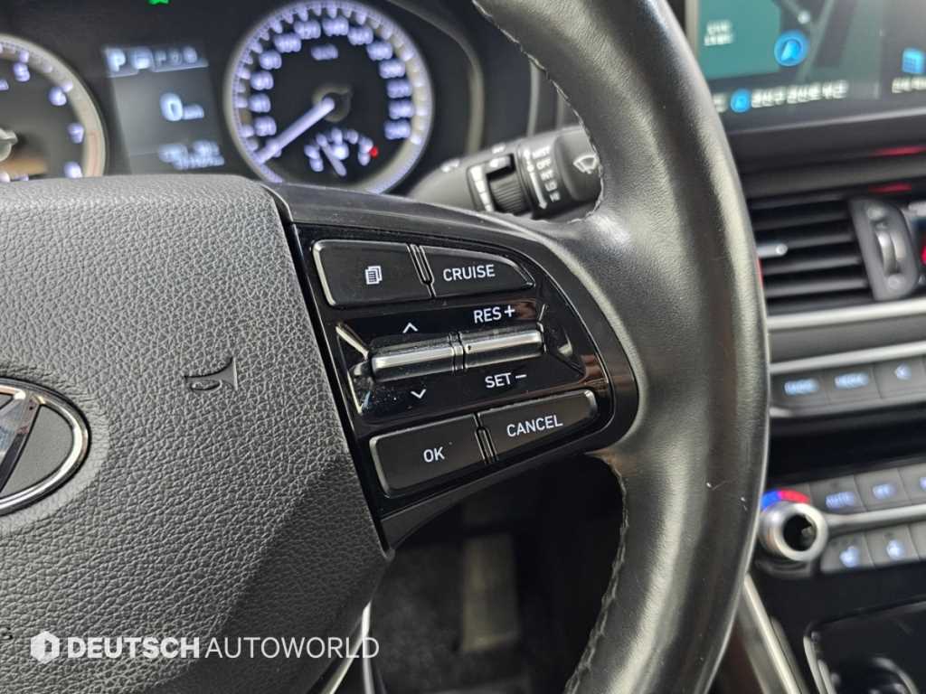 Hyundai Grandeur — photo 15