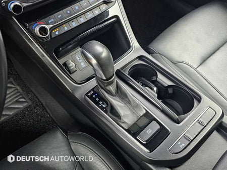 Hyundai Grandeur — photo 18