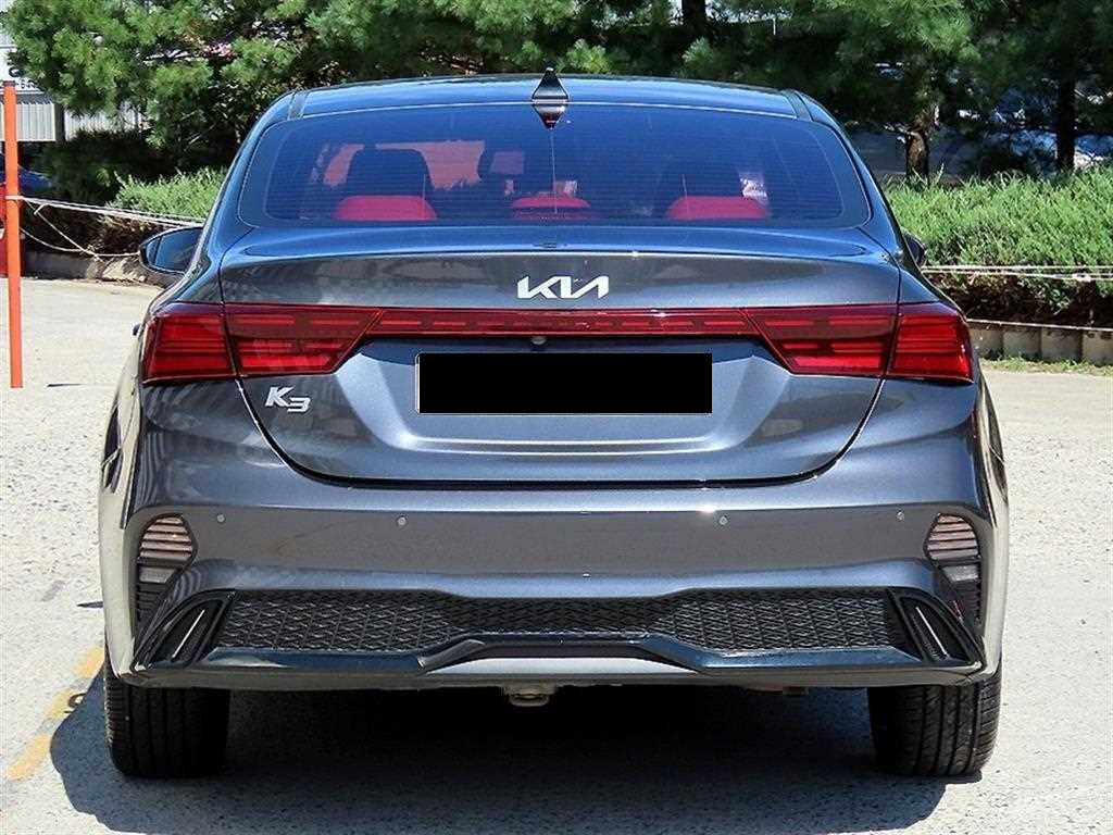Kia K3 — photo 04