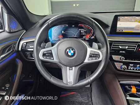 BMW 5-Series — photo 13
