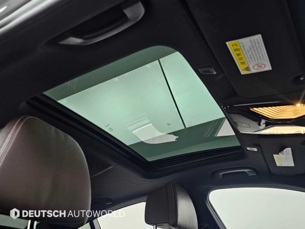 BMW 5-Series — photo 18