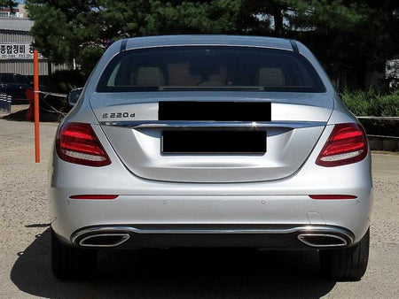 Mercedes-Benz E-Class — photo 04
