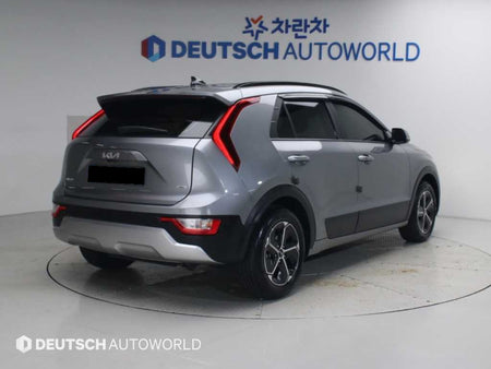 Kia Niro — photo 02
