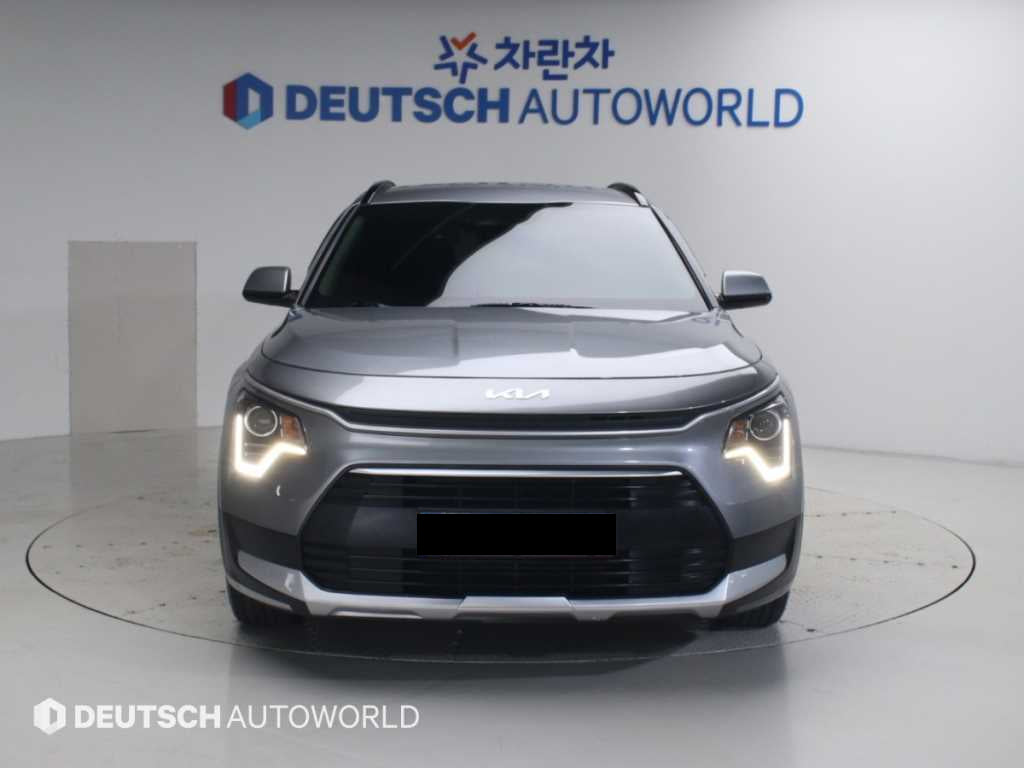 Kia Niro — photo 03