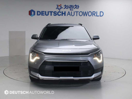Kia Niro — photo 03