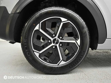 Kia Niro — photo 05