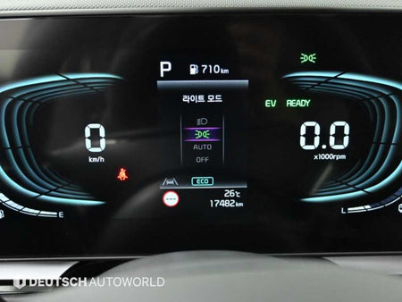 Kia Niro — photo 08