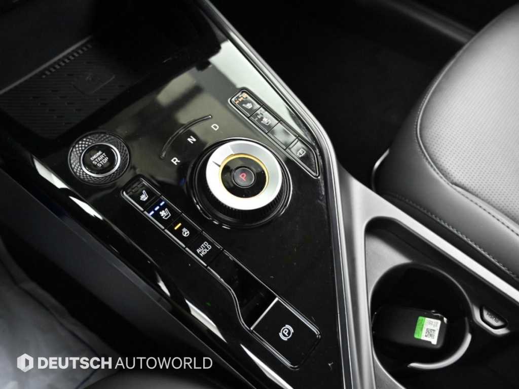 Kia Niro — photo 09