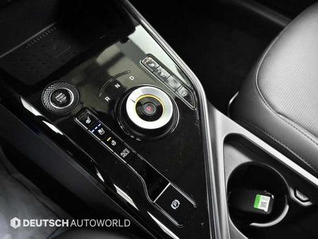 Kia Niro — photo 09