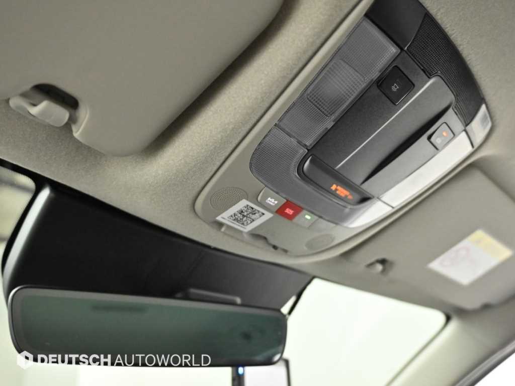 Kia Niro — photo 18