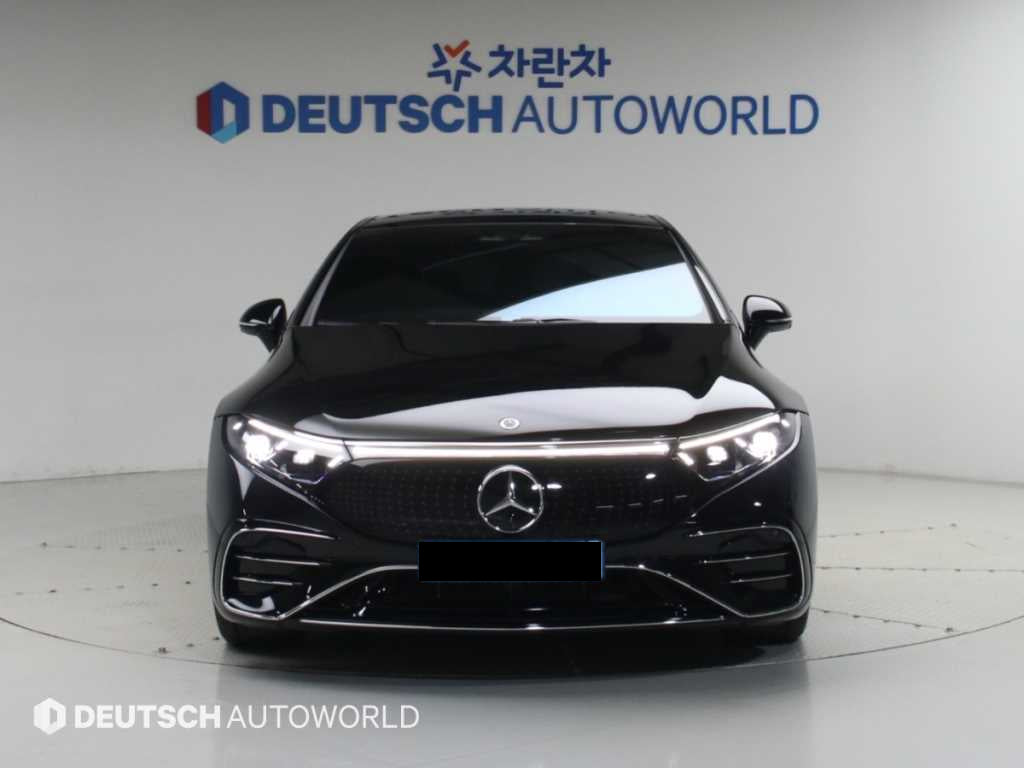 Mercedes-Benz EQS — photo 03