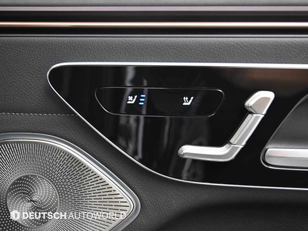 Mercedes-Benz EQS — photo 16