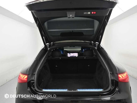 Mercedes-Benz EQS — photo 19
