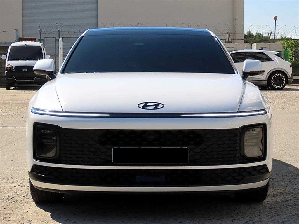 Hyundai Grandeur — photo 01
