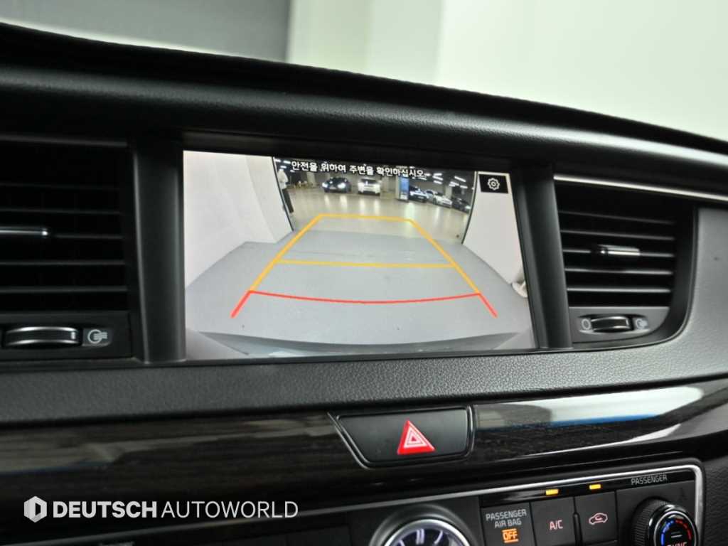 Kia K7 — photo 15