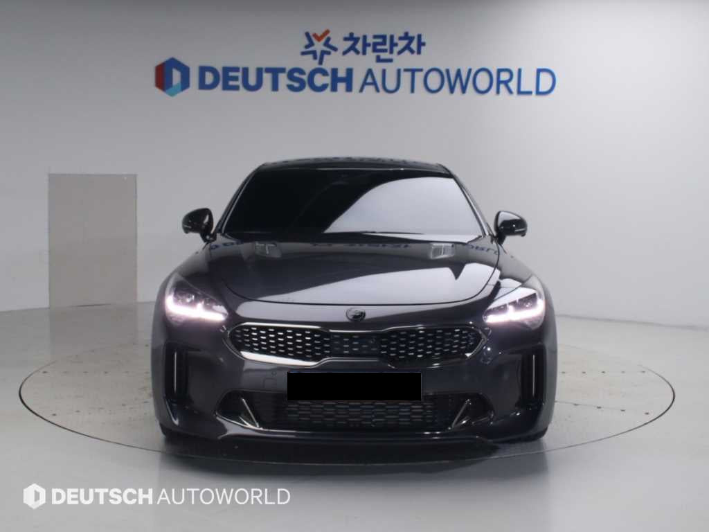 Kia Stinger — photo 03
