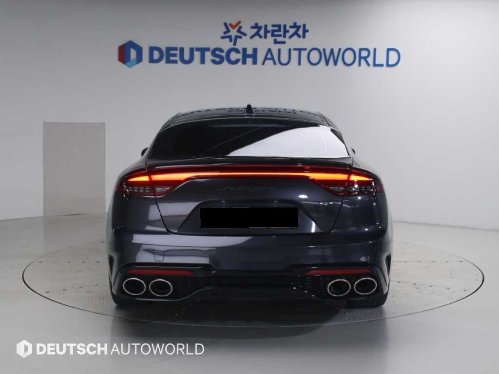 Kia Stinger — photo 04