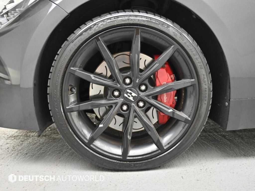 Kia Stinger — photo 05