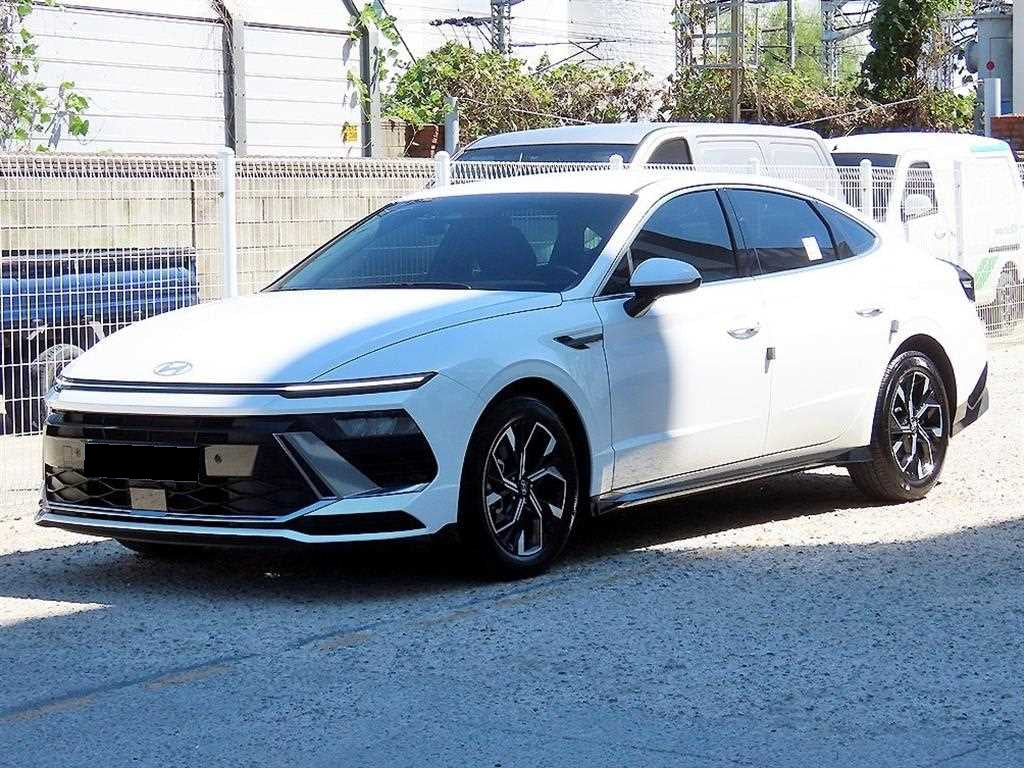Hyundai Sonata — photo 02