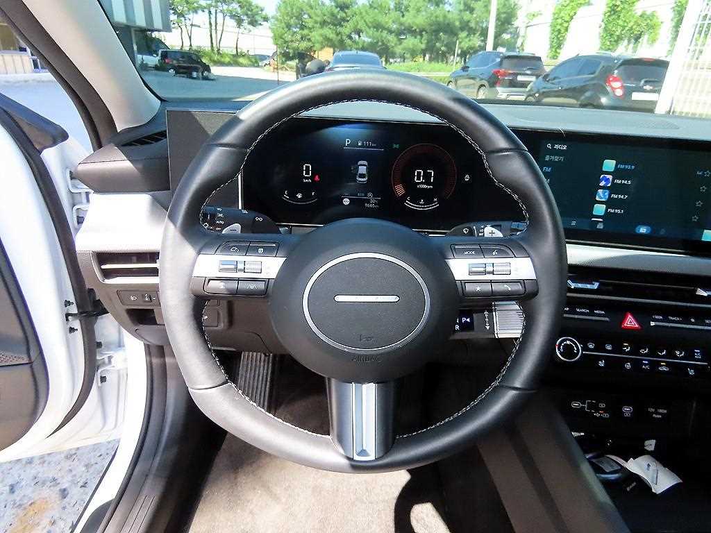Hyundai Sonata — photo 08