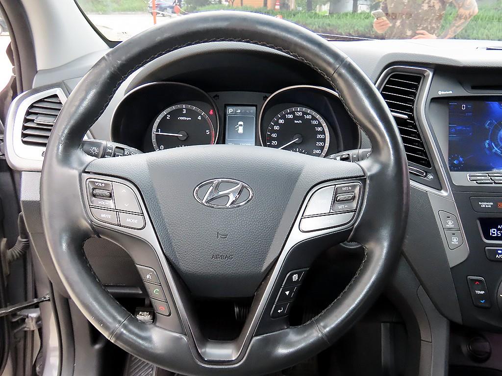 Hyundai Santafe — photo 08