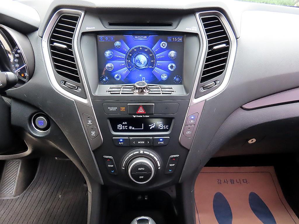 Hyundai Santafe — photo 13