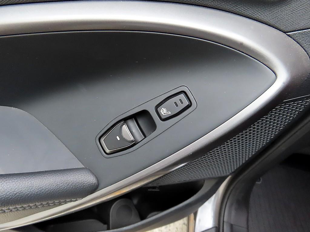 Hyundai Santafe — photo 17