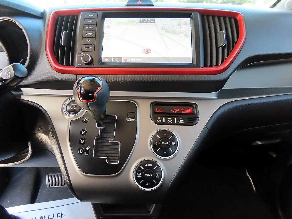 Kia RAY — photo 10