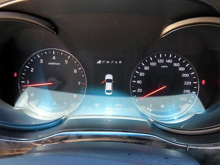 Kia K9 — photo 09