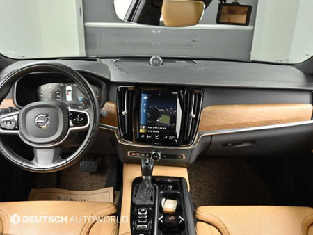 Volvo S90 — photo 07