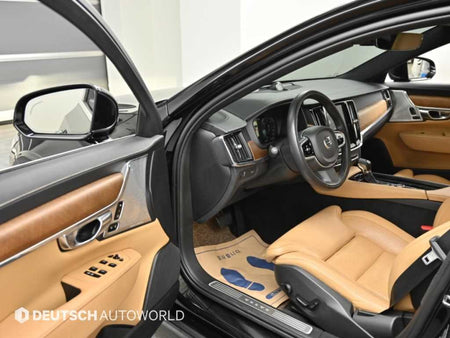 Volvo S90 — photo 11