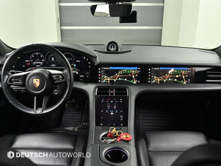 Porsche Taycan — photo 07