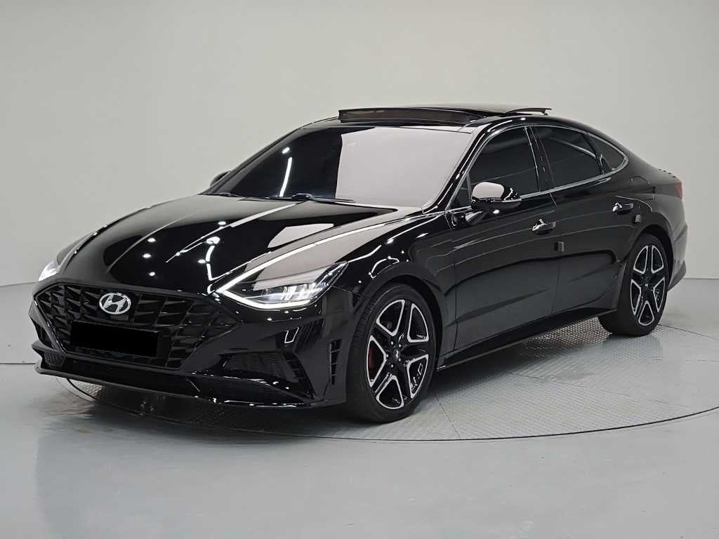 Hyundai Sonata — photo 01