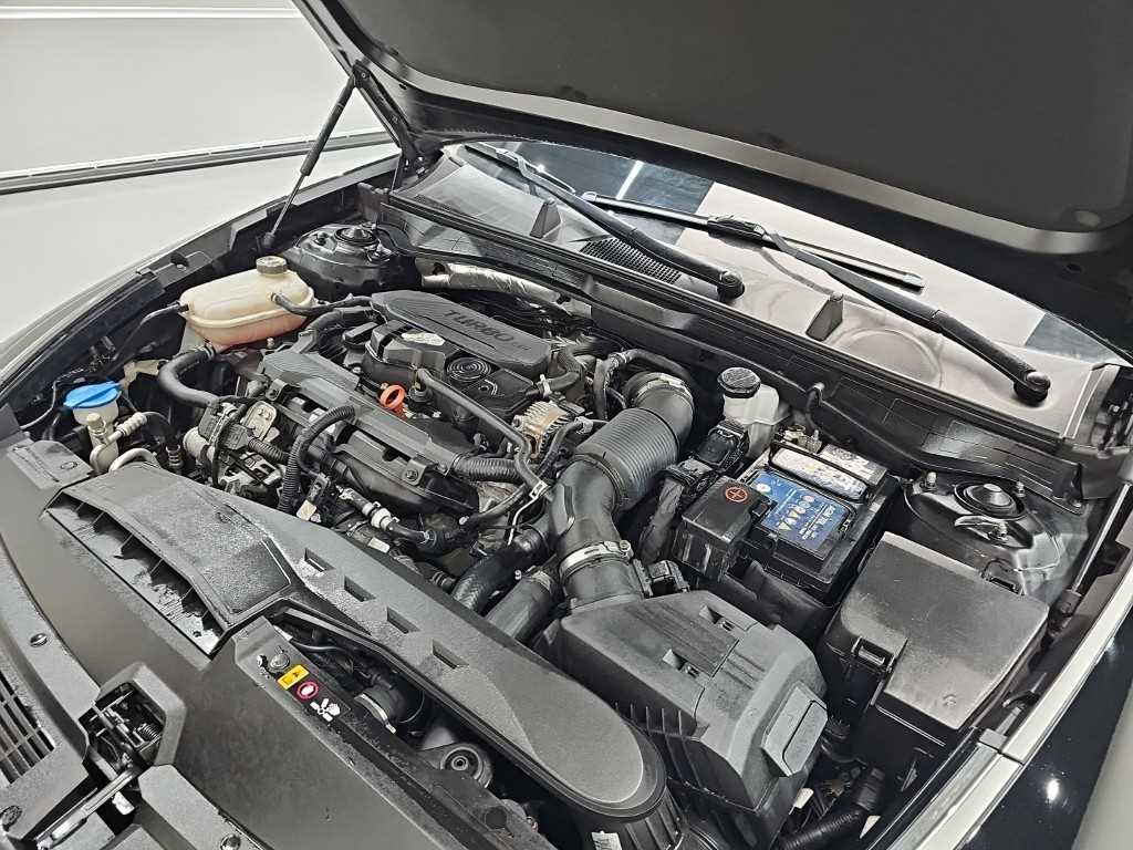 Hyundai Sonata — photo 05