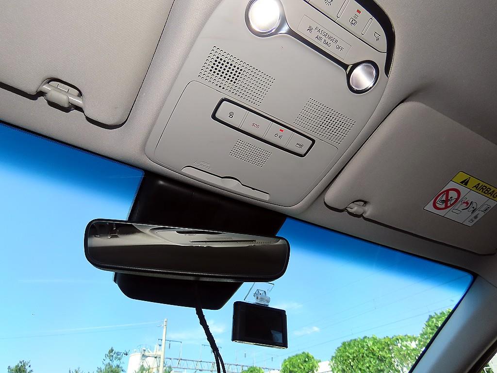 Hyundai Grandeur — photo 15
