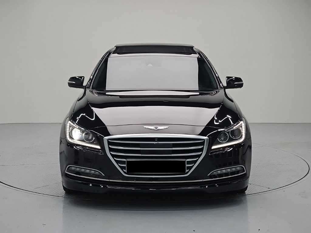 Hyundai Genesis — photo 02