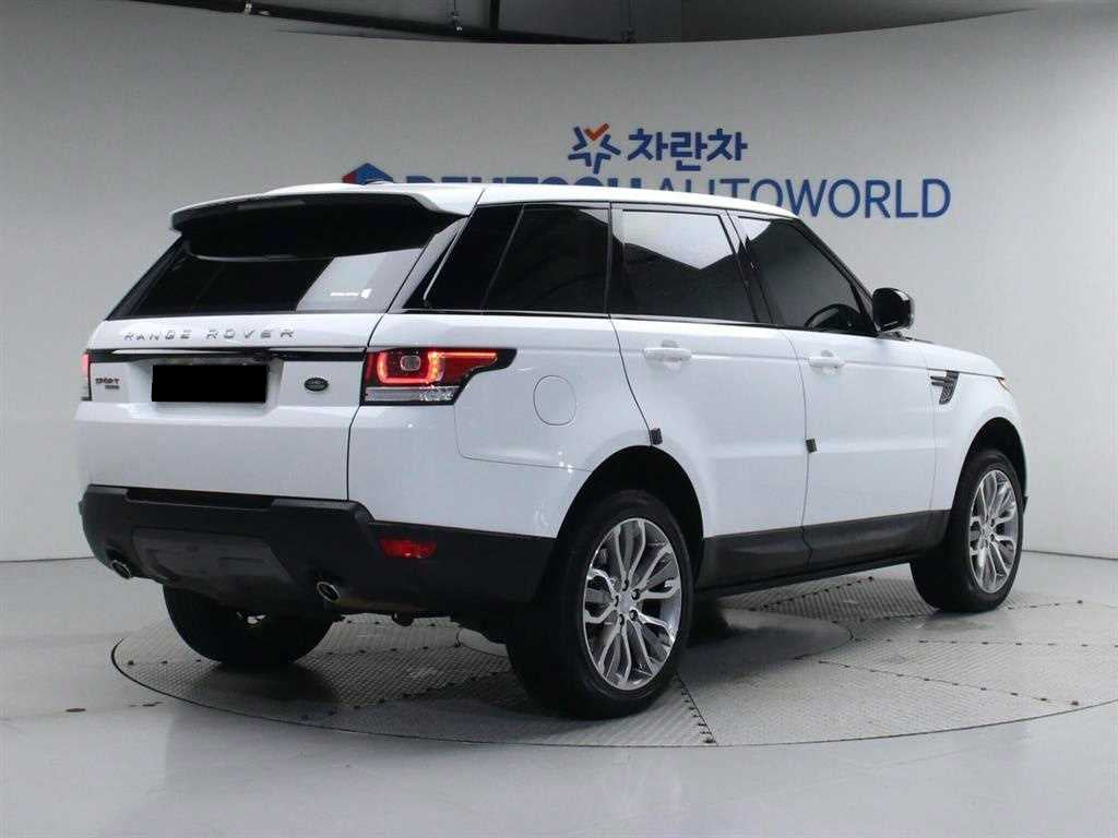 Land Rover Range Rover Sport — photo 03