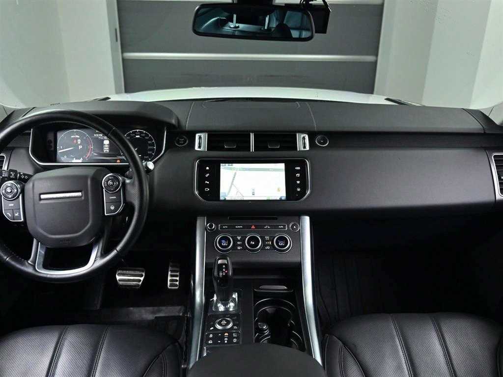 Land Rover Range Rover Sport — photo 07